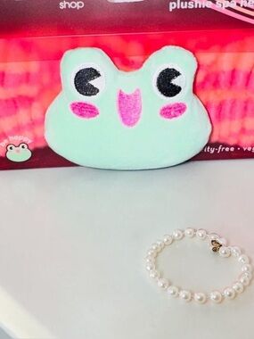 Frog Spa Headband - Green and Pink